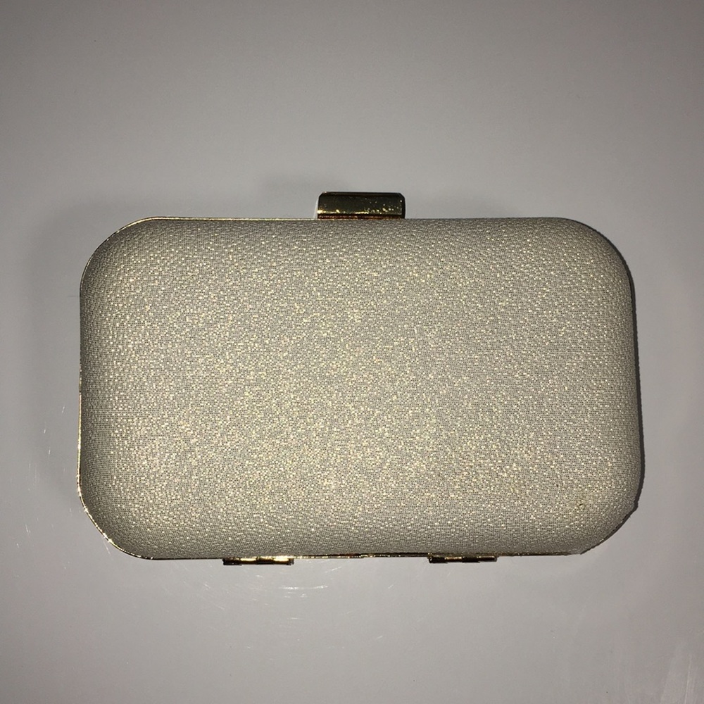 Jessica Simpson Clutch